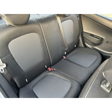 Hyundai i20  Hatchback 2013,  1.2 benzyna - Na sprzedaż za 22 800 zł - Przyszowice - zdjęcie 11
