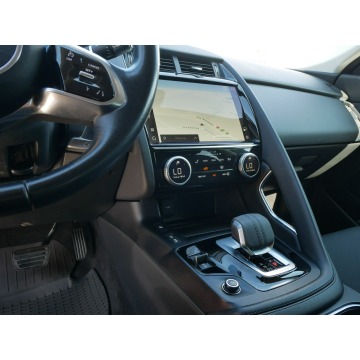Jaguar E-PACE  SUV 2021,  2.0 diesel, automat - Na sprzedaż za 89 700 zł - Goczałkowice-Zdrój - zdjęcie 6