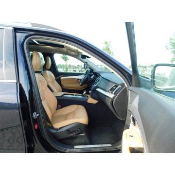 Volvo   SUV 2016,  2.0 benzyna, automat - Na sprzedaż za 66 666 zł - Żyrardów - zdjęcie 8