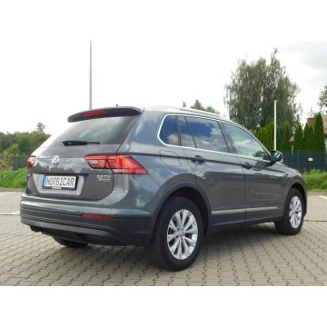 Volkswagen Tiguan  SUV 2017,  2.0 diesel, automat - Na sprzedaż za 66 666 zł - Żyrardów - zdjęcie 4