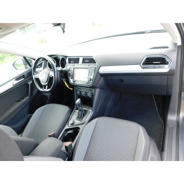 Volkswagen Tiguan  SUV 2017,  2.0 diesel, automat - Na sprzedaż za 66 666 zł - Żyrardów - zdjęcie 7