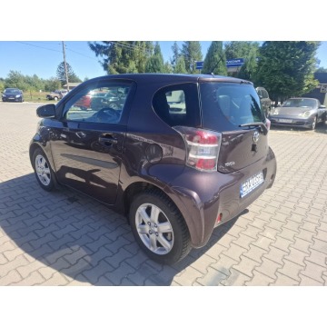 Toyota iQ  Hatchback 2010,  1.0 - Na sprzedaż za 11 500 zł - Malutkie - zdjęcie 6