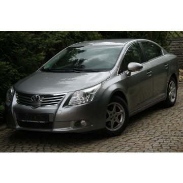 Toyota Avensis  Sedan/Limuzyna 2011,  2.0 benzyna - Na sprzedaż za 32 700 zł - Lubań - zdjęcie 10