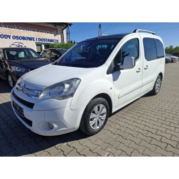 Citroen Berlingo 2012,  1.6 - Na sprzedaż za 10 500 zł - Malutkie - zdjęcie 1