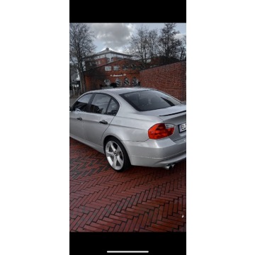 BMW Seria 3  Sedan/Limuzyna 2005,  3.0 benzyna, automat - Na sprzedaż za 35 000 zł - Leszno - zdjęcie 2