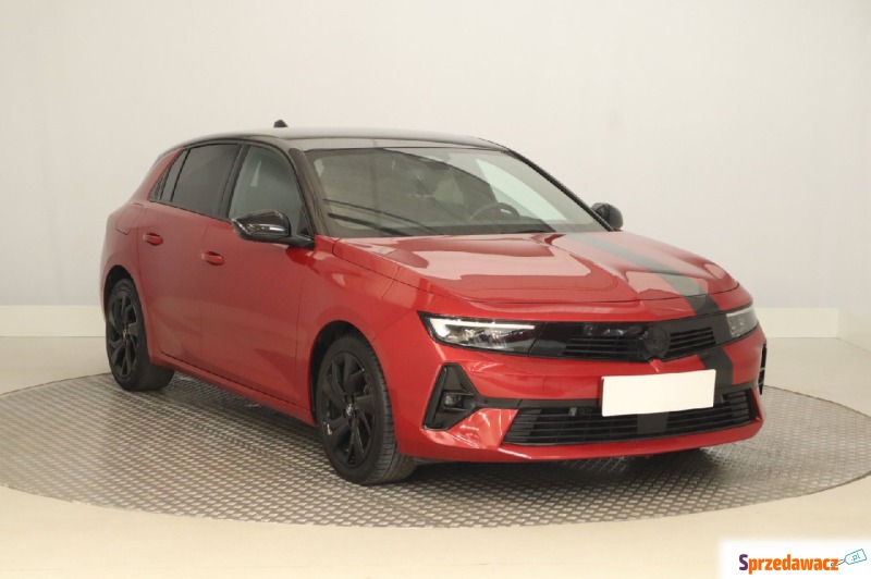 Opel Astra  Hatchback 2023,  1.2 benzyna, automat - Na sprzedaż za 67 999 zł - Zabrze