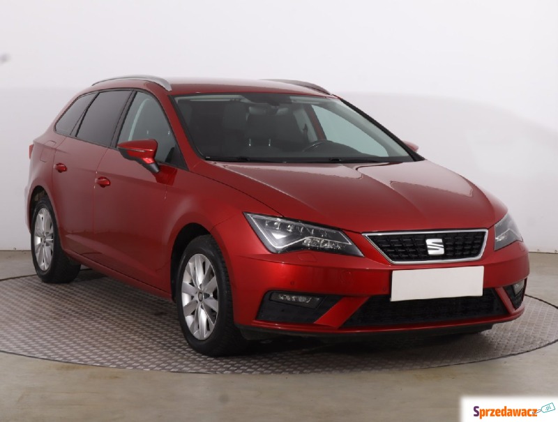 Seat Leon  Kombi 2018,  1.2 benzyna - Na sprzedaż za 44 999 zł - Starachowice