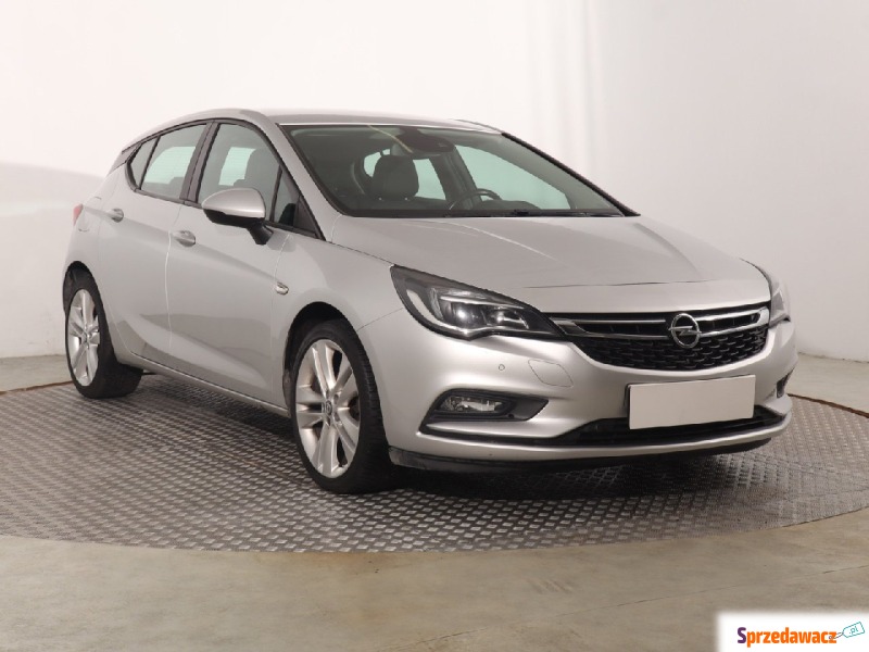 Opel Astra  Hatchback 2018,  1.4 benzyna, automat - Na sprzedaż za 37 999 zł - Katowice