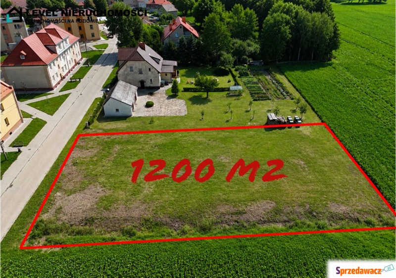 Działka budowlana Nowy Staw sprzedam, pow. 1200 m2  (12a), uzbrojona