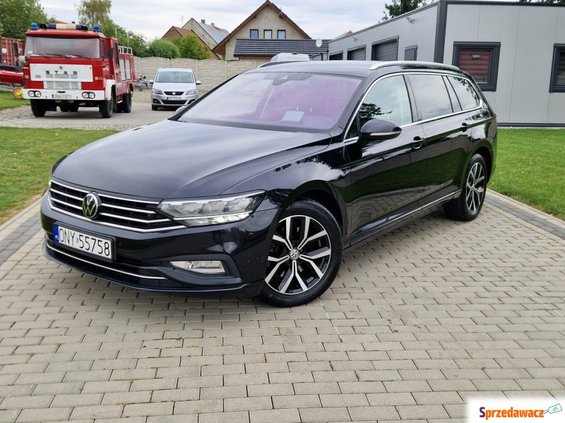 Volkswagen Passat  Kombi 2021,  2.0 diesel, automat - Na sprzedaż za 72 500 zł - Strobice