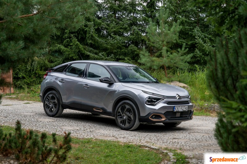Citroen C4  SUV 2022,  1.2 benzyna, automat - Na sprzedaż za 69 777 zł - Ropczyce