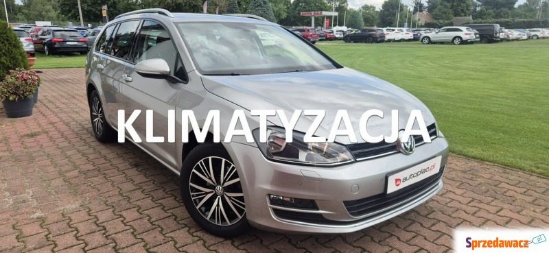 Volkswagen Golf  Kombi 2016,  1.4 benzyna - Na sprzedaż za 39 800 zł - Paproć