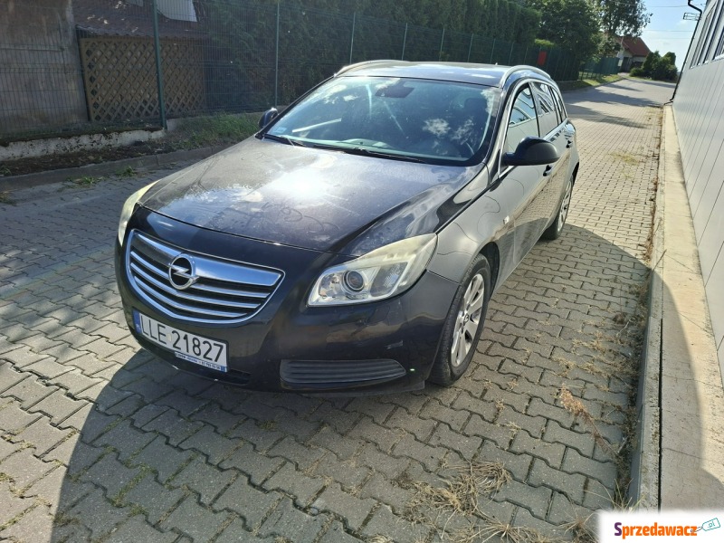 Opel Insignia  Kombi 2010,  2.0 diesel - Na sprzedaż za 9 900,00 zł - Jacków