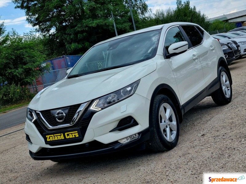 Nissan Qashqai  SUV 2017,  1.2 benzyna - Na sprzedaż za 43 900 zł - Szczecin
