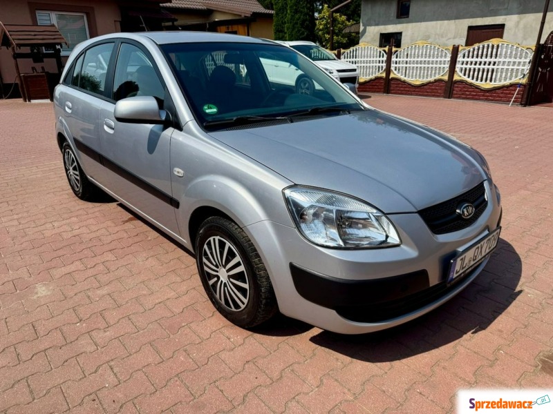 Kia Rio  Liftback 2008,  1.5 benzyna - Na sprzedaż za 8 800,00 zł - Szerominek