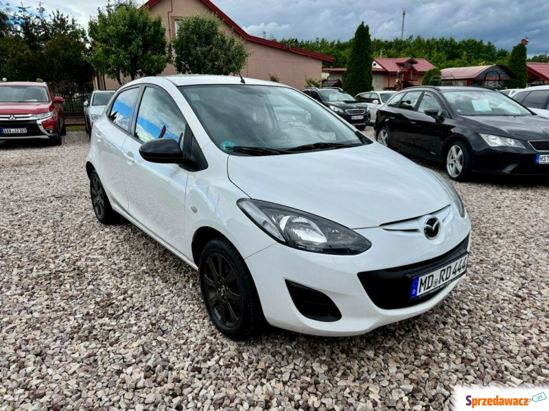 Mazda 2  Liftback 2014,  1.3 benzyna - Na sprzedaż za 17 700 zł - Szerominek