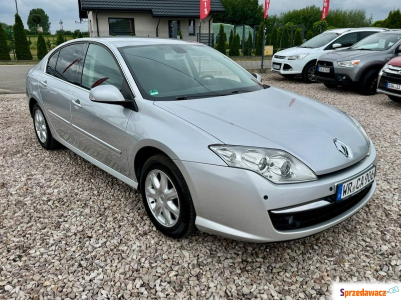 Renault Laguna  Liftback 2010,  1.6 benzyna - Na sprzedaż za 13 900 zł - Szerominek