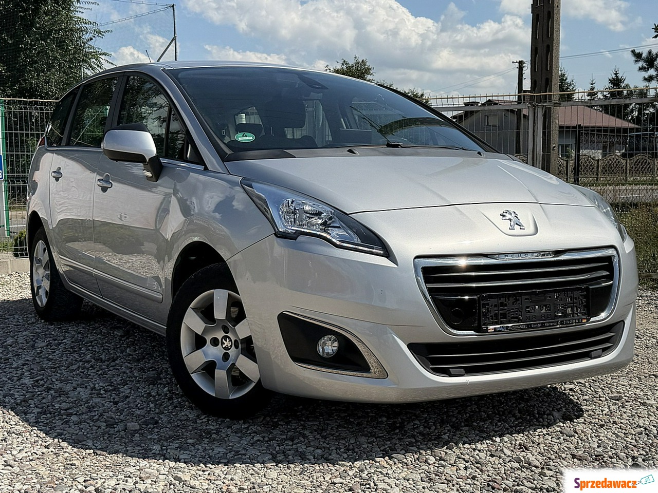 Peugeot 5008 2014
