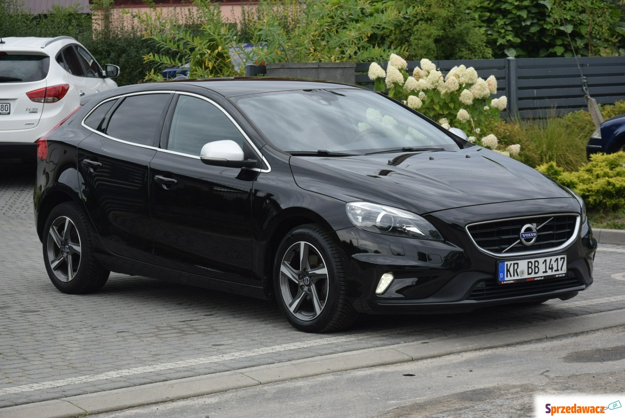 Volvo V40 2015