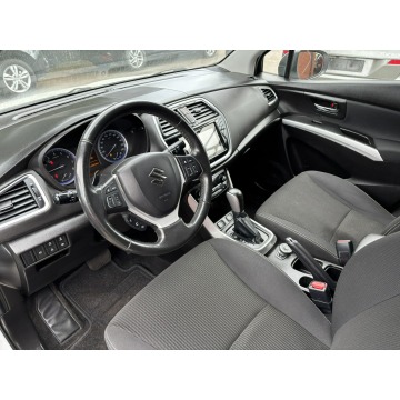 Suzuki SX4 S-Cross  SUV 2021,  1.4 benzyna, automat - Na sprzedaż za 67 000 zł - Ostrołęka - zdjęcie 7