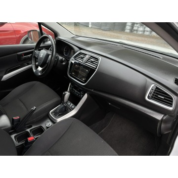 Suzuki SX4 S-Cross  SUV 2021,  1.4 benzyna, automat - Na sprzedaż za 67 000 zł - Ostrołęka - zdjęcie 9