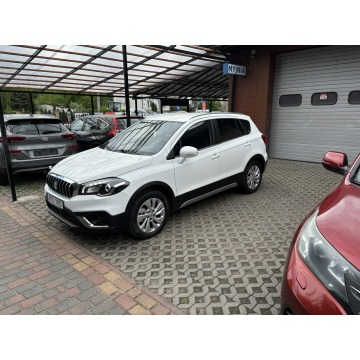 Suzuki SX4 S-Cross  SUV 2021,  1.4 benzyna, automat - Na sprzedaż za 67 000 zł - Ostrołęka - zdjęcie 3