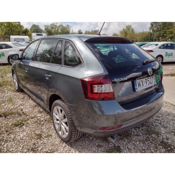 Skoda Rapid  Kombi 2017,  1.0 benzyna - Na sprzedaż za 17 958 zł - Warszawa - zdjęcie 4