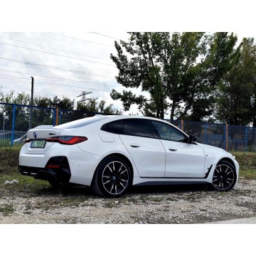 BMW   Sedan/Limuzyna 2023 elektryczny, automat - Na sprzedaż za 229 998 zł - Warszawa - zdjęcie 3
