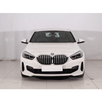 BMW Seria 1  Hatchback 2023,  1.5 benzyna, automat - Na sprzedaż za 96 999 zł - Grudziądz - zdjęcie 2