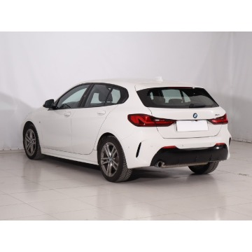 BMW Seria 1  Hatchback 2023,  1.5 benzyna, automat - Na sprzedaż za 96 999 zł - Grudziądz - zdjęcie 5