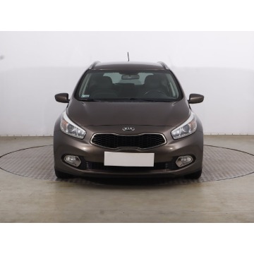 Kia Ceed  Kombi 2014,  1.6 benzyna - Na sprzedaż za 29 999 zł - Radom - zdjęcie 2