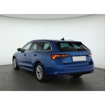 Skoda Octavia  Kombi 2025,  1.5 benzyna, automat - Na sprzedaż za 107 999 zł - Piaseczno - zdjęcie 5