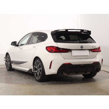 BMW Seria 1  Hatchback 2020,  2.0 benzyna, automat - Na sprzedaż za 117 999 zł - Katowice - zdjęcie 5