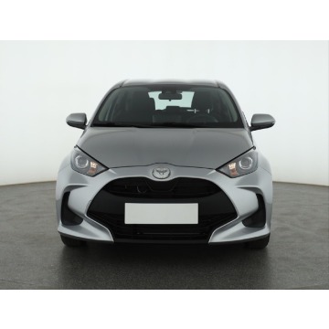 Toyota Yaris  Hatchback 2024,  1.5 benzyna - Na sprzedaż za 72 999 zł - Piaseczno - zdjęcie 2