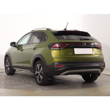 Volkswagen   SUV 2023,  1.0 benzyna, automat - Na sprzedaż za 85 999 zł - Katowice - zdjęcie 5