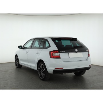 Skoda Rapid  Hatchback 2018,  1.0 benzyna - Na sprzedaż za 43 999 zł - Piaseczno - zdjęcie 5