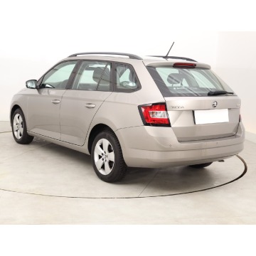 Skoda Fabia  Kombi 2015,  1.2 benzyna - Na sprzedaż za 33 999 zł - Bielany Wrocławskie - zdjęcie 5