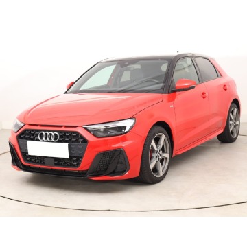 Audi A1  Hatchback 2019,  2.0 benzyna, automat - Na sprzedaż za 84 999 zł - Bielany Wrocławskie - zdjęcie 3