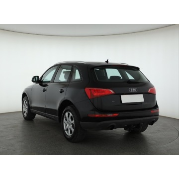 Audi Q5  SUV 2010,  2.0 benzyna - Na sprzedaż za 31 999 zł - Piaseczno - zdjęcie 5