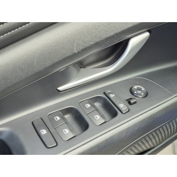 Hyundai Elantra  Sedan/Limuzyna 2023,  1.6 benzyna, automat - Na sprzedaż za 73 900 zł - Łódź - zdjęcie 10