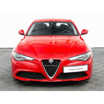 Alfa Romeo Giulia  Sedan/Limuzyna 2016,  2.0 benzyna, automat - Na sprzedaż za 64 910 zł - Gdynia - zdjęcie 7