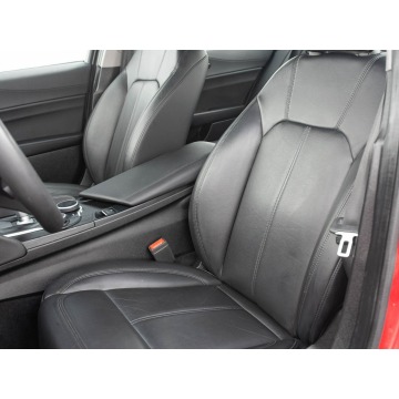 Alfa Romeo Giulia  Sedan/Limuzyna 2016,  2.0 benzyna, automat - Na sprzedaż za 64 910 zł - Gdynia - zdjęcie 11