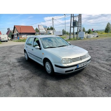 Volkswagen Golf  Hatchback 1998,  1.4 benzyna - Na sprzedaż za 1 950,00 zł - Tarnów - zdjęcie 1