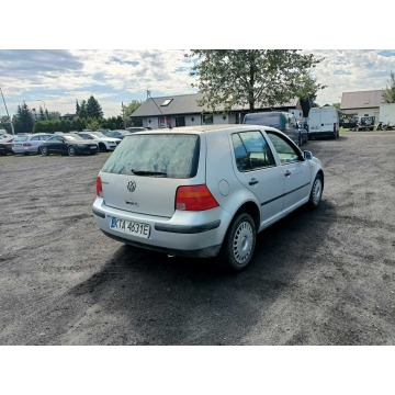 Volkswagen Golf  Hatchback 1998,  1.4 benzyna - Na sprzedaż za 1 950,00 zł - Tarnów - zdjęcie 4