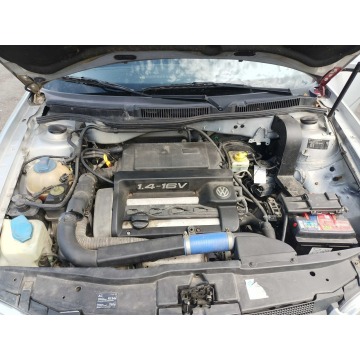 Volkswagen Golf  Hatchback 1998,  1.4 benzyna - Na sprzedaż za 1 950,00 zł - Tarnów - zdjęcie 8