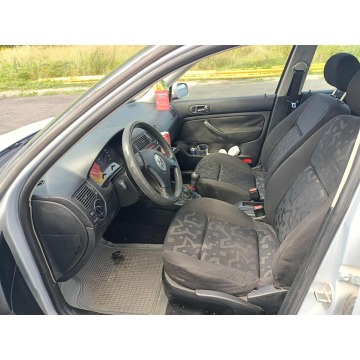 Volkswagen Golf  Hatchback 1998,  1.4 benzyna - Na sprzedaż za 1 950,00 zł - Tarnów - zdjęcie 5