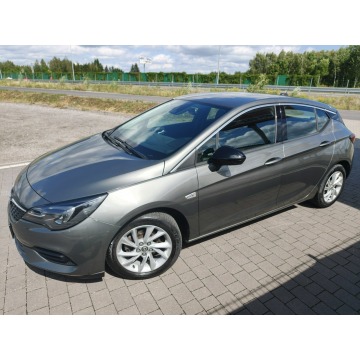 Opel Astra  Hatchback 2021,  1.2 benzyna - Na sprzedaż za 45 800 zł - Lipówki - zdjęcie 2