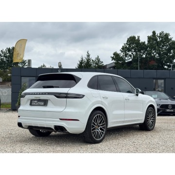 Porsche Cayenne  SUV 2022,  3.0 benzyna, automat - Na sprzedaż za 239 900 zł - Michałowice-Wieś - zdjęcie 4