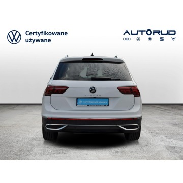 Volkswagen Tiguan  SUV 2022,  2.0 diesel, automat - Na sprzedaż za 119 500 zł - Stalowa Wola - zdjęcie 4