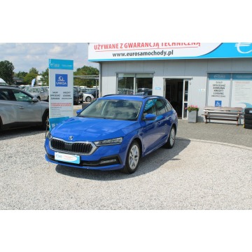 Skoda Octavia  Kombi 2023,  1.5 benzyna, automat - Na sprzedaż za 72 900 zł - Warszawa - zdjęcie 2